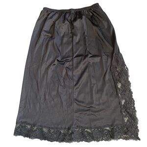 Vintage Mel-Lin Silky Nylon Lace Trim Side Slit Half Slip Black Size Small